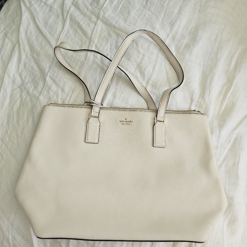 Kate Spade Creamy White Tote Bag